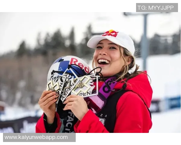 炫酷足球球星特效转场展示震撼视觉体验全新创意剪辑方案 炫酷足球球星特效转场展示震撼视觉体验全新创意剪辑方案