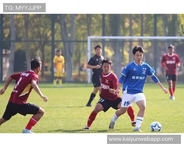 足球星来福安闪耀绿茵谱写激情篇章点燃无限梦想 足球星来福安闪耀绿茵谱写激情篇章点燃无限梦想