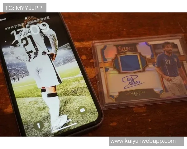 足球球星卡罐的魅力与价值揭秘 让你玩转收藏与投资新风潮 足球球星卡罐的魅力与价值揭秘 让你玩转收藏与投资新风潮